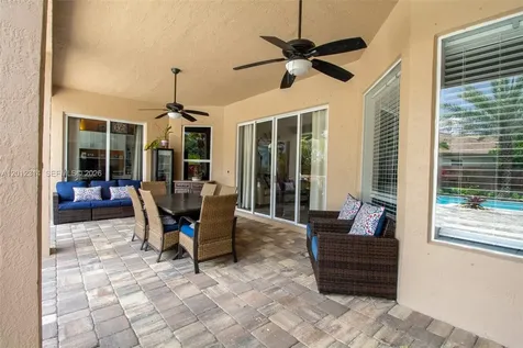 2910 Fairways Drive Homestead FL 33035