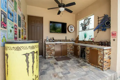 2910 Fairways Drive Homestead FL 33035