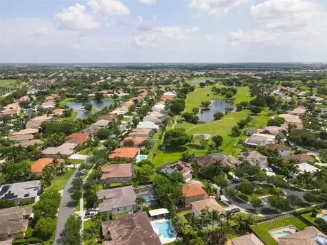 2910 Fairways Drive Homestead FL 33035
