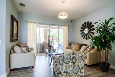 2910 Fairways Drive Homestead FL 33035