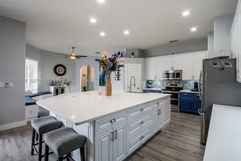 2910 Fairways Drive Homestead FL 33035
