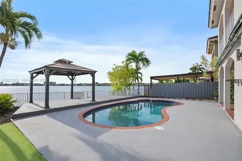 14024 SW 132nd Avenue Miami FL 33186