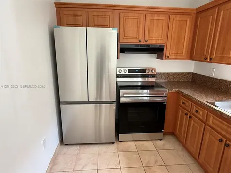 6850 NW 173rd Drive Hialeah FL 33015