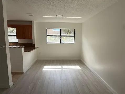 6850 NW 173rd Drive Hialeah FL 33015