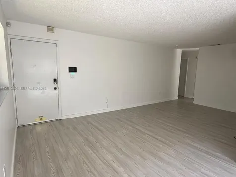 6850 NW 173rd Drive Hialeah FL 33015