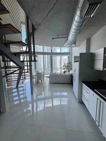 690 SW 1st Court Miami FL 33130