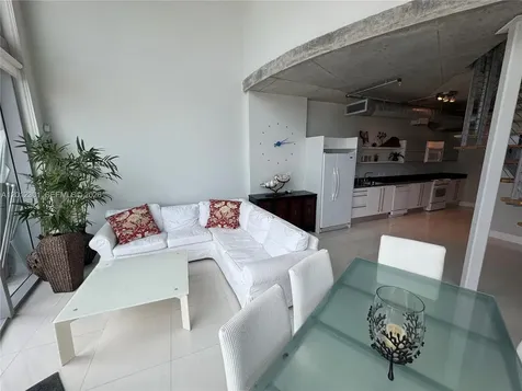 690 SW 1st Court Miami FL 33130