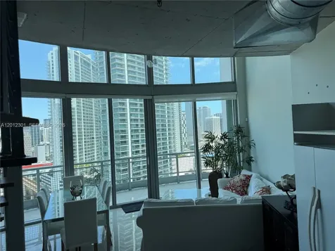 690 SW 1st Court Miami FL 33130