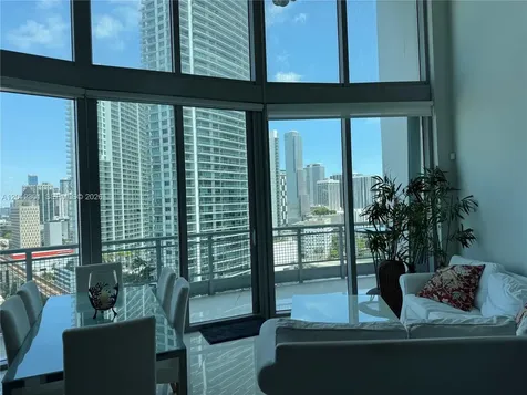 690 SW 1st Court Miami FL 33130