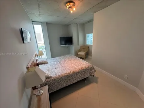 690 SW 1st Court Miami FL 33130