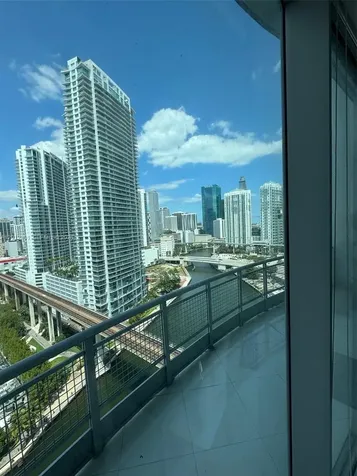 690 SW 1st Court Miami FL 33130