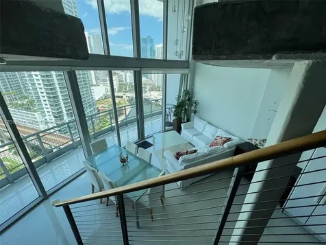 690 SW 1st Court Miami FL 33130