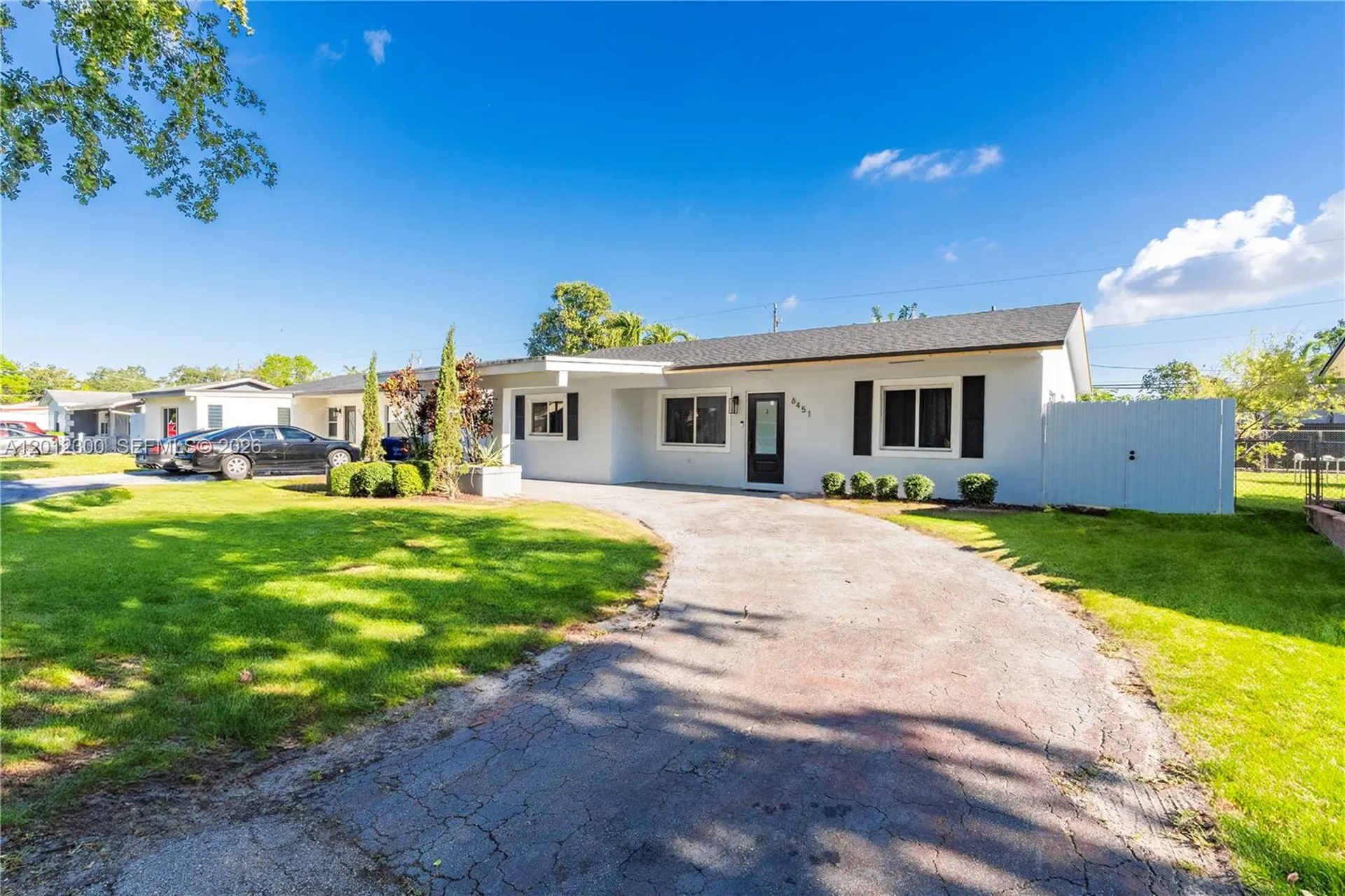 6451 Pershing Street Hollywood FL 33024