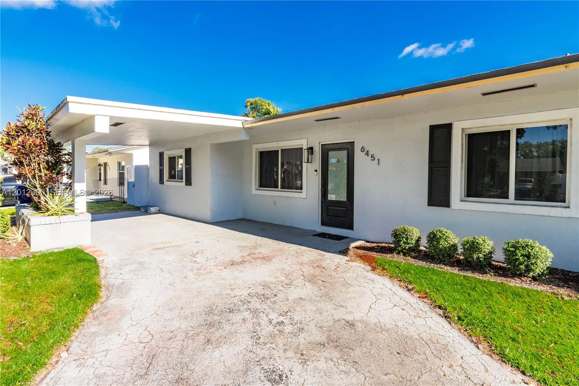 6451 Pershing Street Hollywood FL 33024