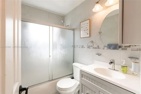 6451 Pershing Street Hollywood FL 33024