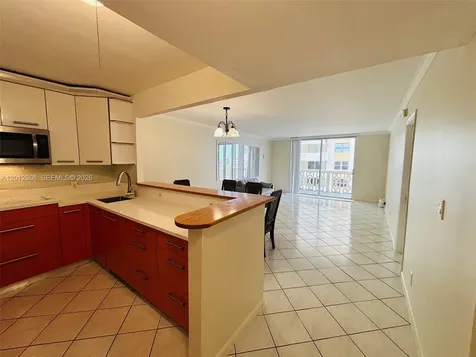 1817 S Ocean Drive Hallandale Beach FL 33009