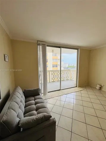 1817 S Ocean Drive Hallandale Beach FL 33009