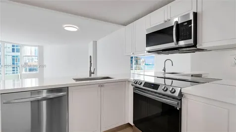 555 NE 34th Street Miami FL 33137