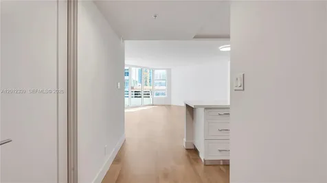 555 NE 34th Street Miami FL 33137