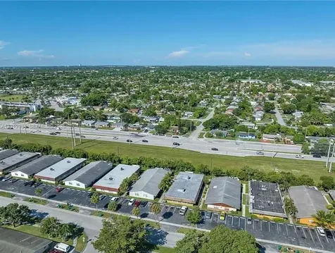581 Kathy Lane Margate FL 33068