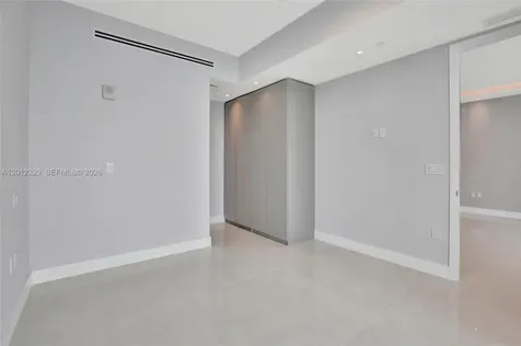 15701 Collins Avenue Sunny Isles Beach FL 33160