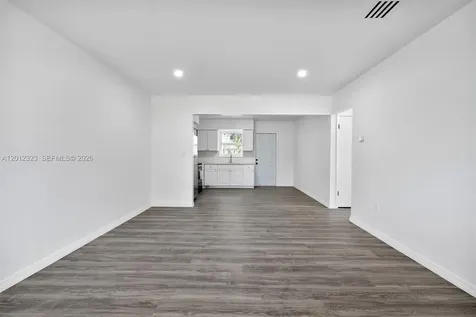 1061 NW 108 Terrace Miami FL 33168