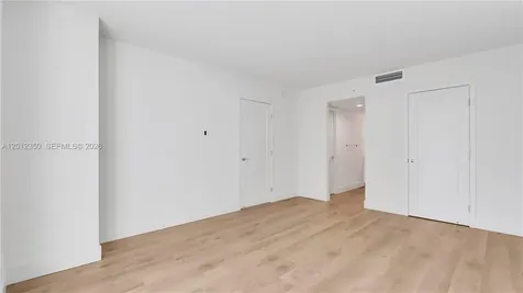555 NE 34th Street Miami FL 33137