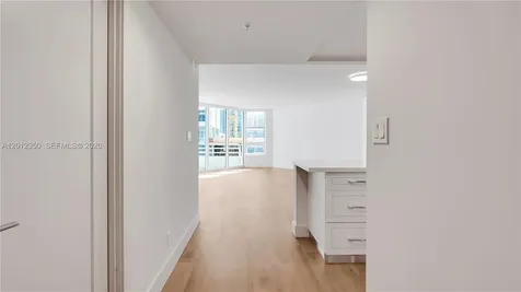 555 NE 34th Street Miami FL 33137