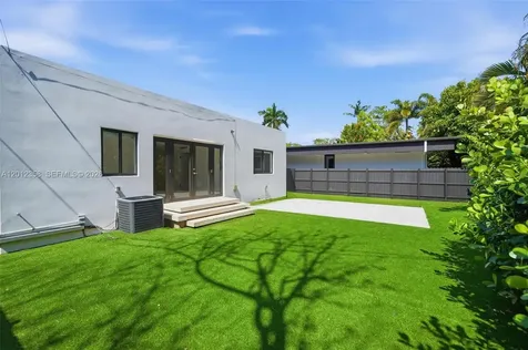 120 NE 49th Street Miami FL 33137