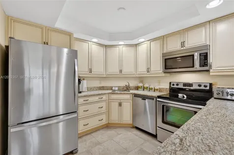5 Bluebill Naples FL 34108