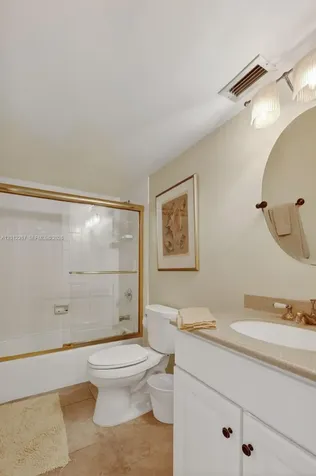 5 Bluebill Naples FL 34108