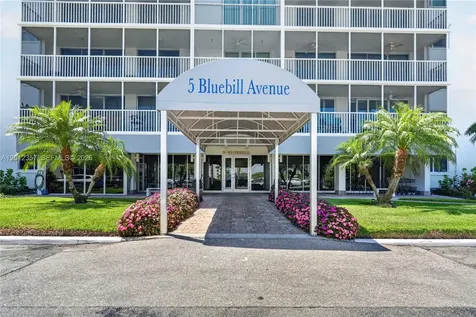5 Bluebill Naples FL 34108