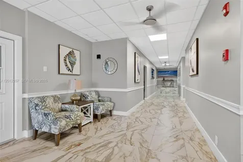 5 Bluebill Naples FL 34108