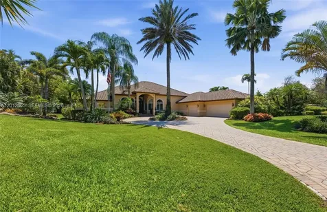 3160 Paddock Road Weston FL 33331