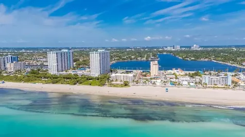 901 S Surf Road Hollywood FL 33019