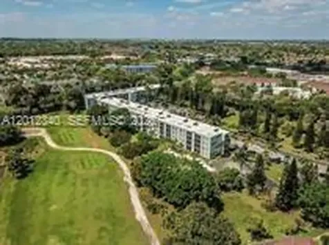 8445 Springtree Drive Sunrise FL 33351