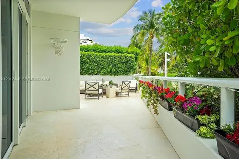50 S Pointe Drive Miami Beach FL 33139
