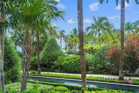 50 S Pointe Drive Miami Beach FL 33139