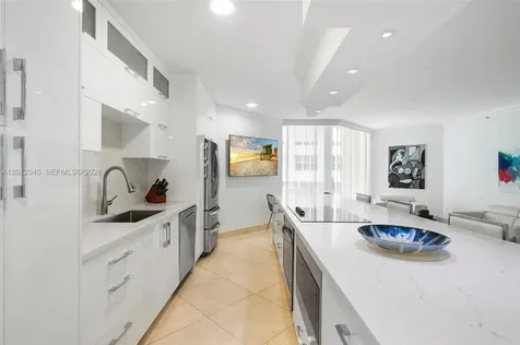 4775 Collins Avenue Miami Beach FL 33140