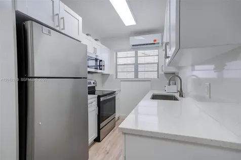 4015 Indian Creek Drive Miami Beach FL 33140