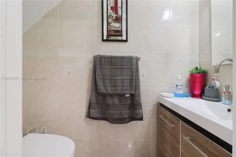 3859 SW 99th Avenue Miami FL 33165