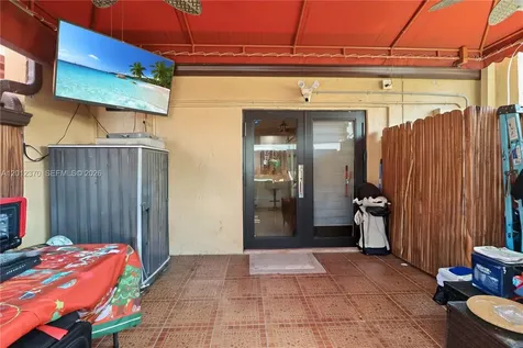 3859 SW 99th Avenue Miami FL 33165