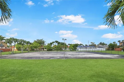 3859 SW 99th Avenue Miami FL 33165