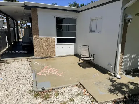 3620 NW 19th Street Miami FL 33125