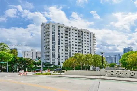 1688 West Avenue Miami Beach FL 33139