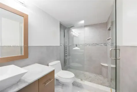 1688 West Avenue Miami Beach FL 33139