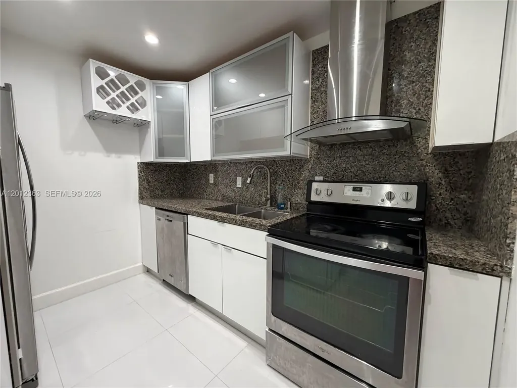 468 NE 206th Lane Miami FL 33179