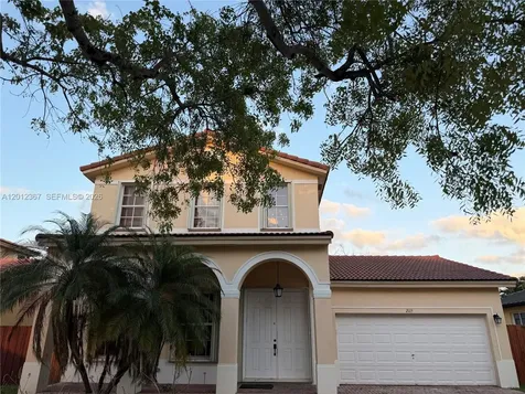 2115 NE 40th Avenue Homestead FL 33033
