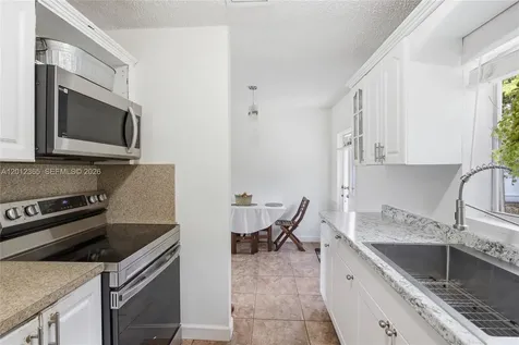 7811 SW 9th Street North Lauderdale FL 33068