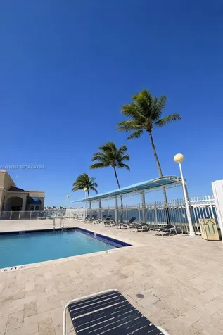 1045 NW 126th Place Miami FL 33182